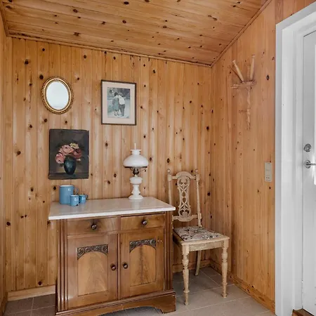 Gorgeous In With Kitchen
